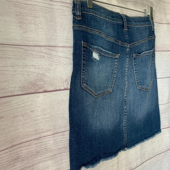 Harper Denim Blue Jean Skirt High Low Distressed Frayed Hem Size Medium - Picture 11 of 13